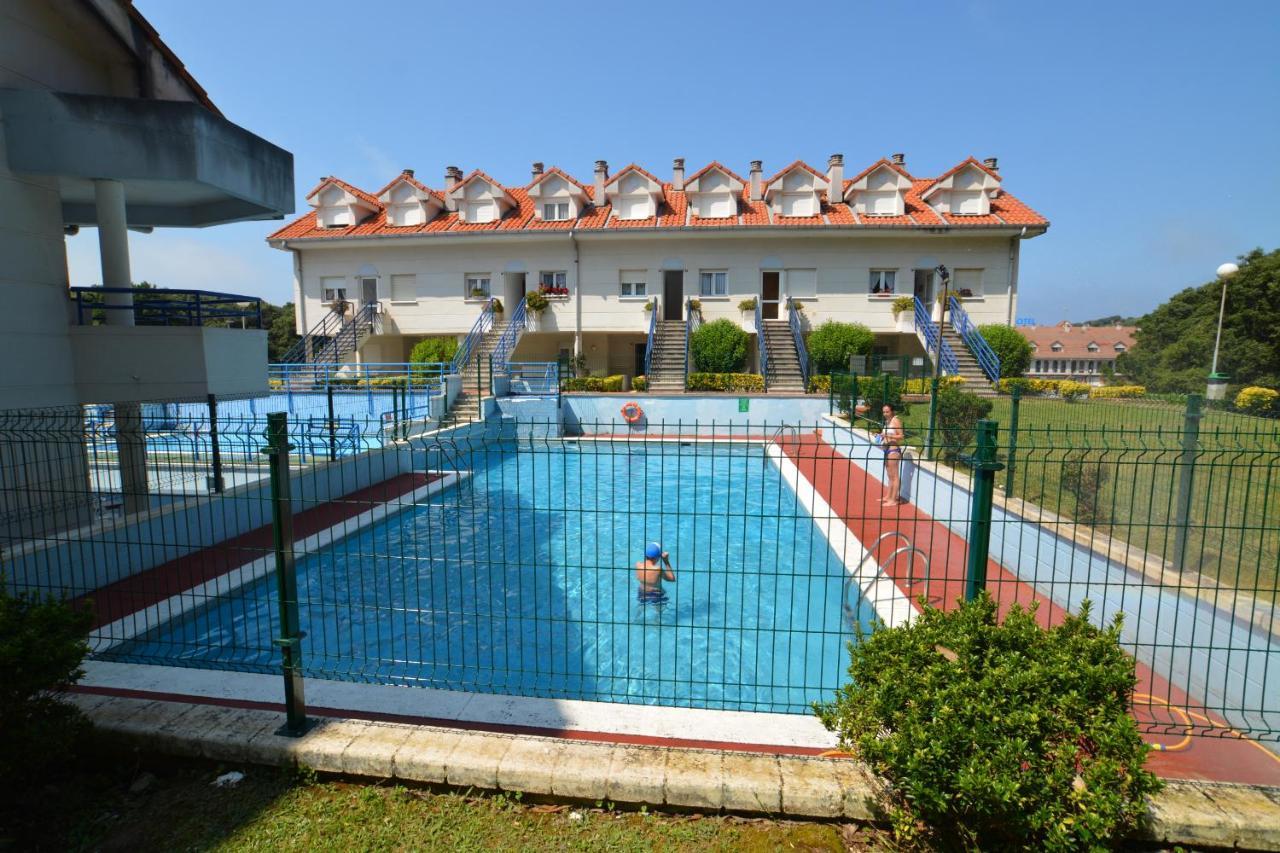 Ria de Ajo Isla Exterior foto